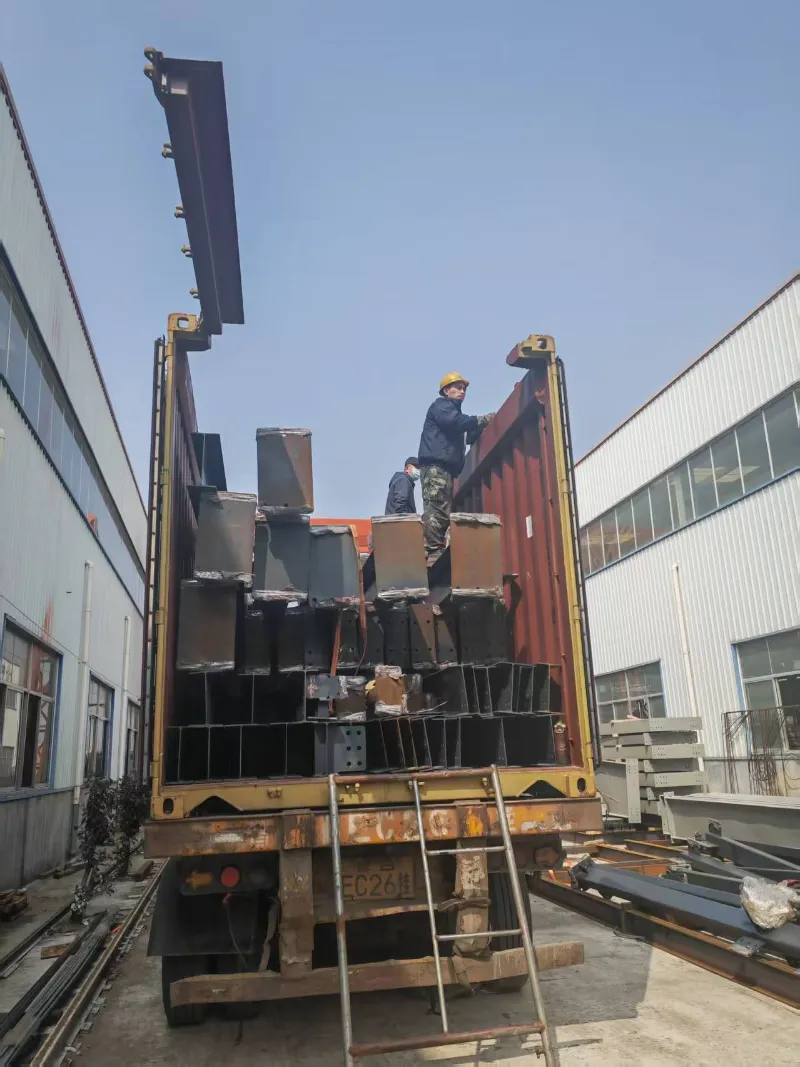 Wspieranie budowy infrastruktury zagranicznej! Firma Qingdao Liweiyuan Steel Structure pomyślnie wysyła projekt trzypiętrowego budynku biurowego do Malezji